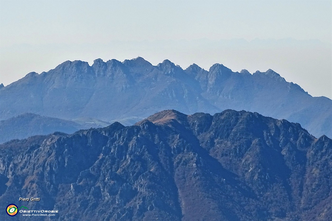 46 Maxi zoom verso il Resegone.JPG